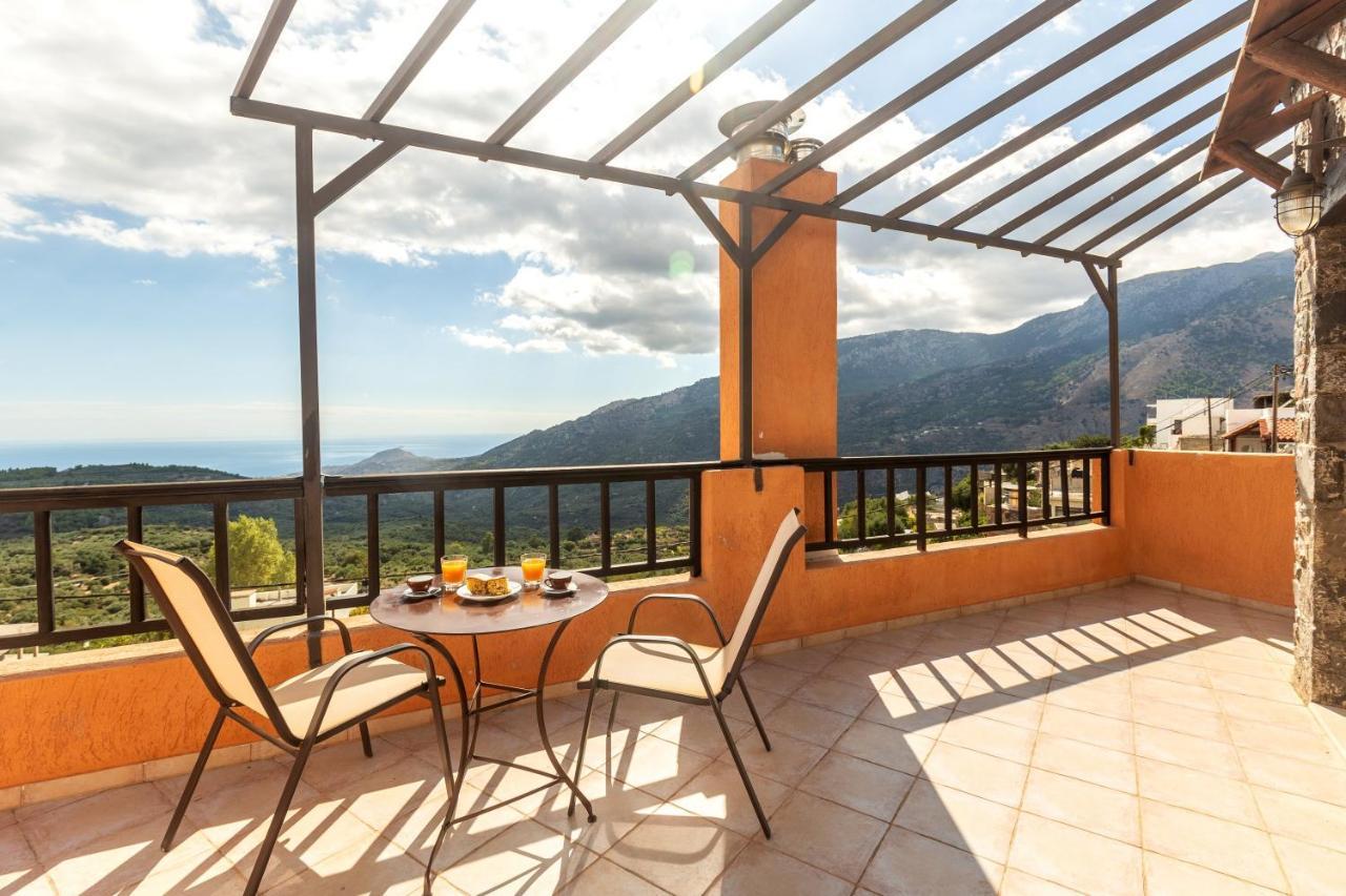 Mala Villa Malles Buitenkant foto