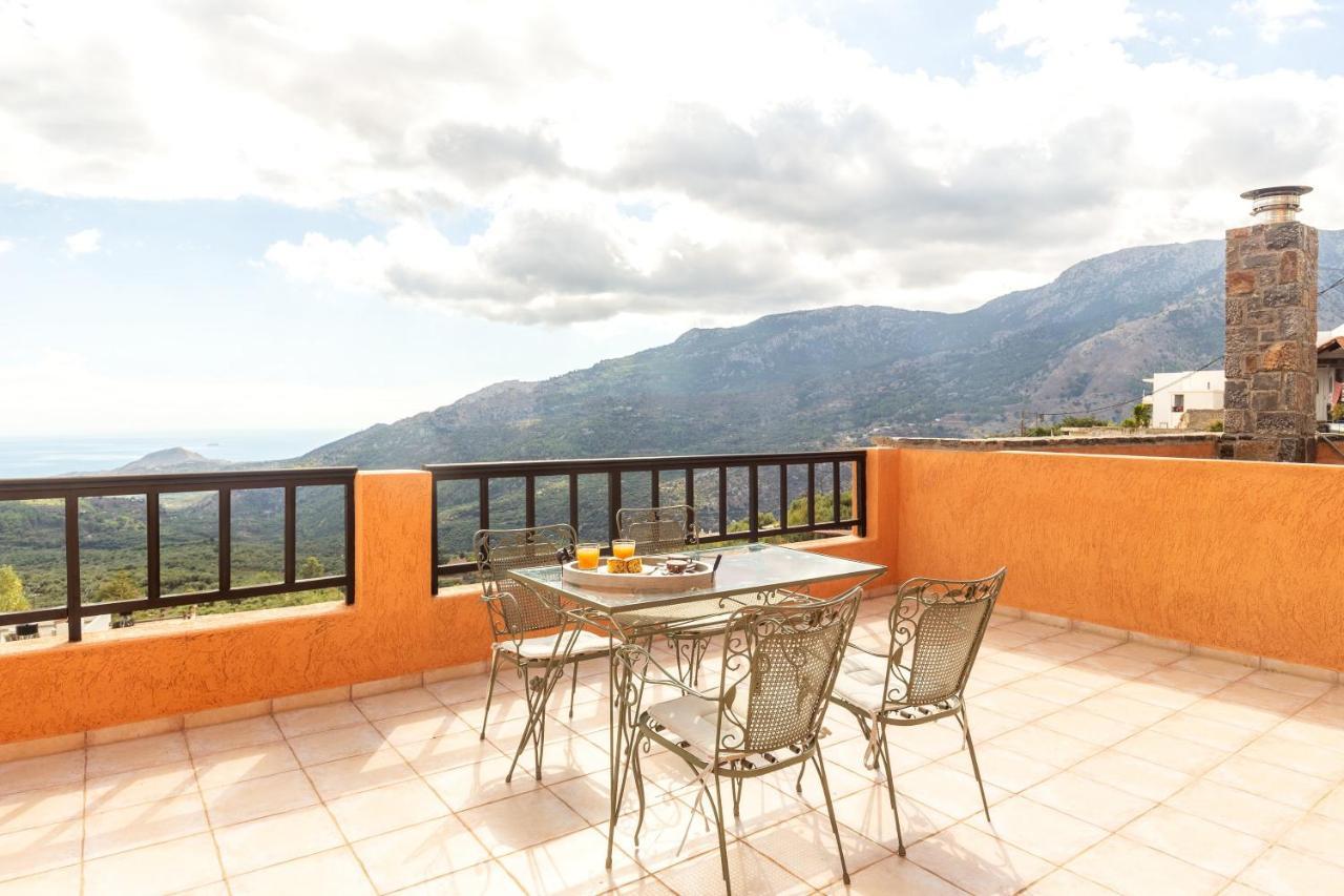 Mala Villa Malles Buitenkant foto