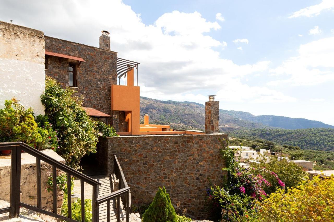 Mala Villa Malles Buitenkant foto