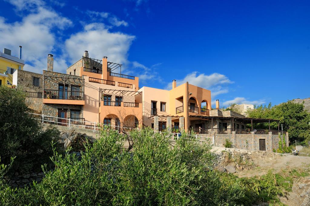 Mala Villa Malles Buitenkant foto